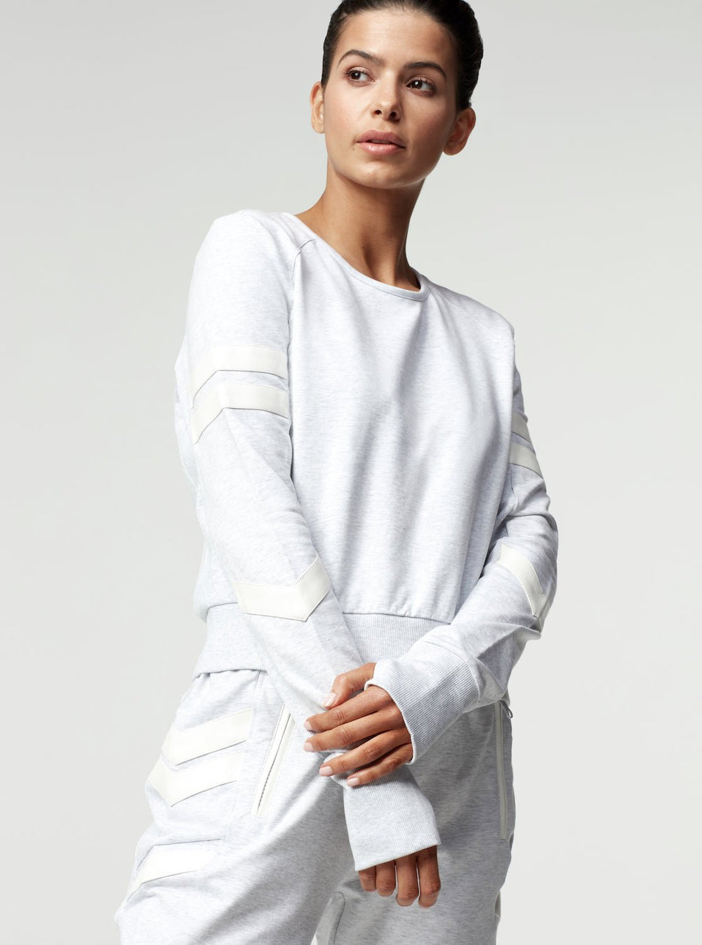 MAITRI SWEATSHIRT - Blanc Noir Online Store