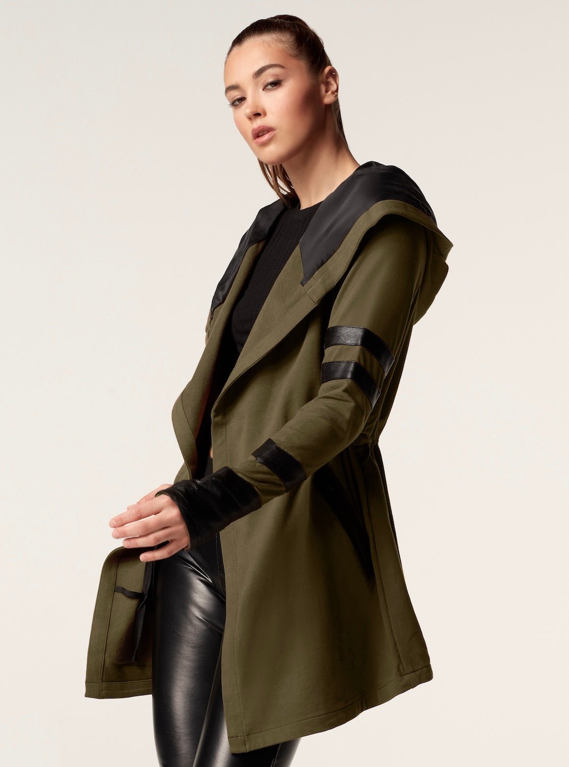 MAITRI TRAVELER JACKET - Blanc Noir Online Store
