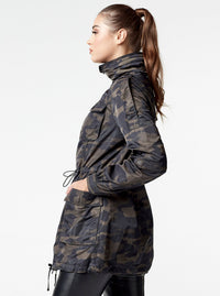 MASTERMIND CAMO ANORAK - Blanc Noir Online Store