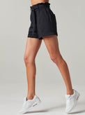 MASTERMIND SHORT - Blanc Noir Online Store
