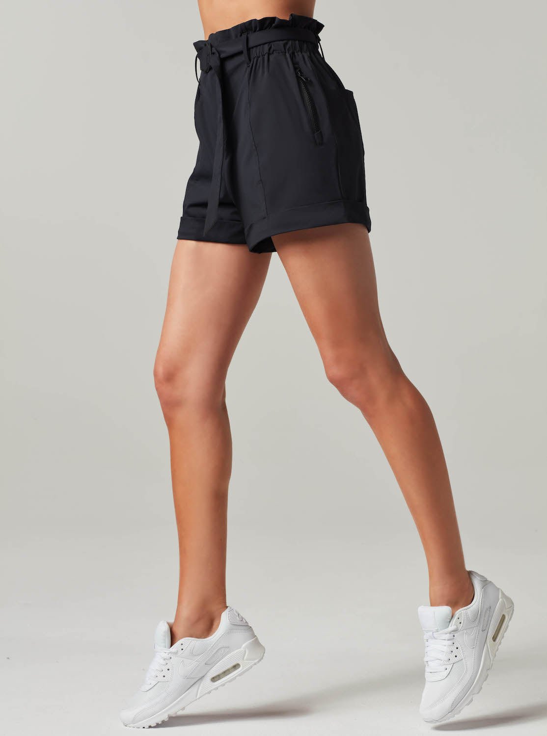 MASTERMIND SHORT - Blanc Noir Online Store
