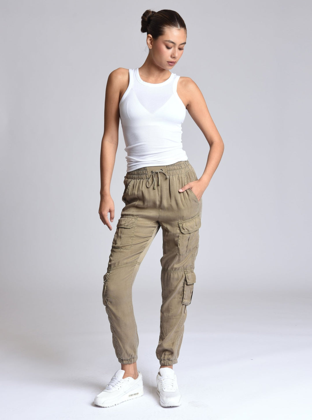 Phoenix Tencel Jogger - Blanc Noir Online Store