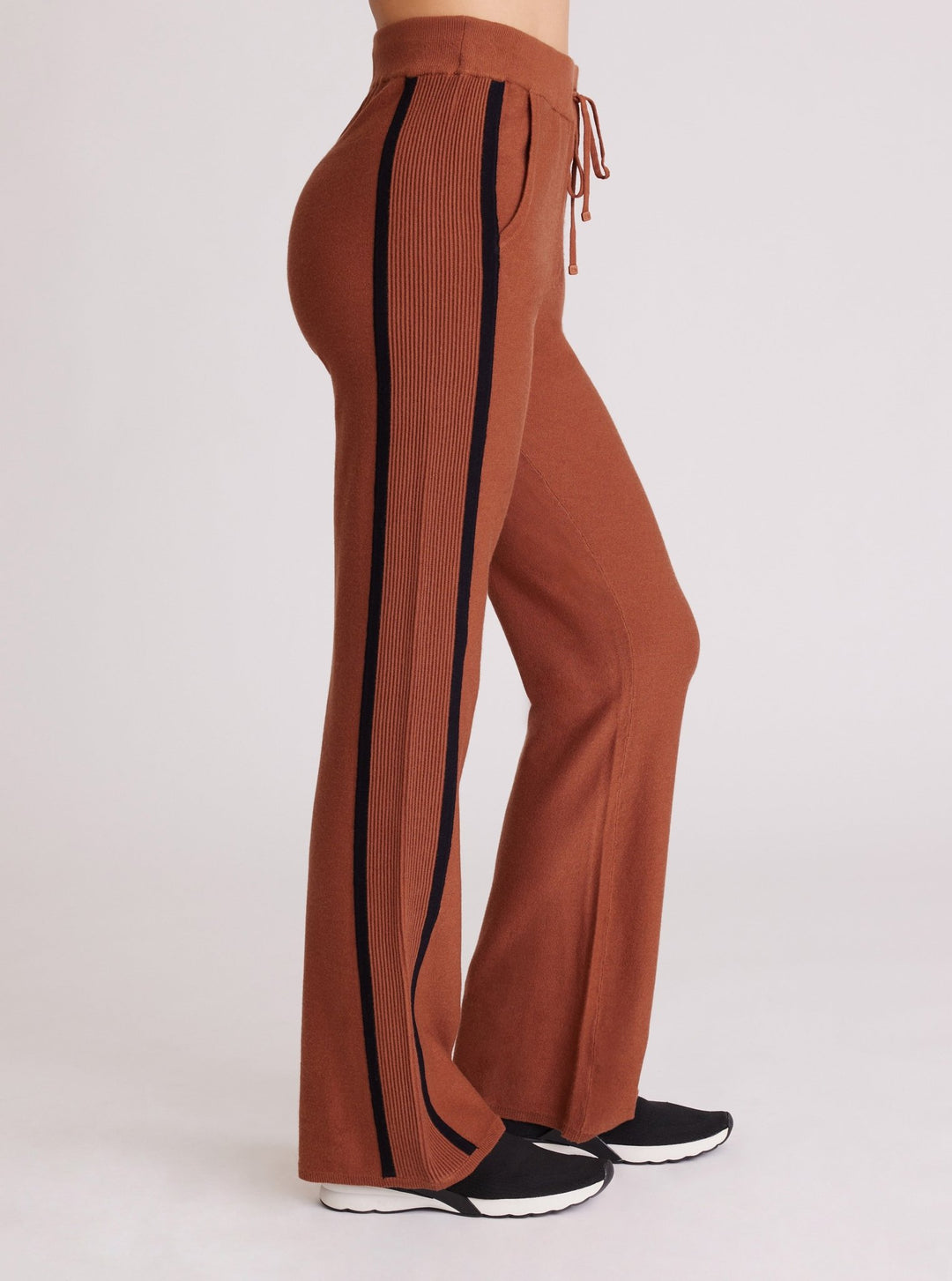 Portola Bootcut - Blanc Noir Online Store