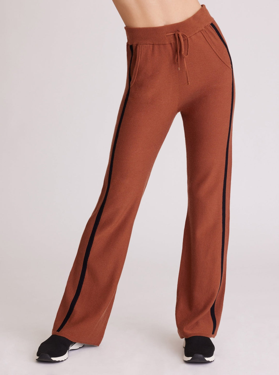 Portola Bootcut - Blanc Noir Online Store