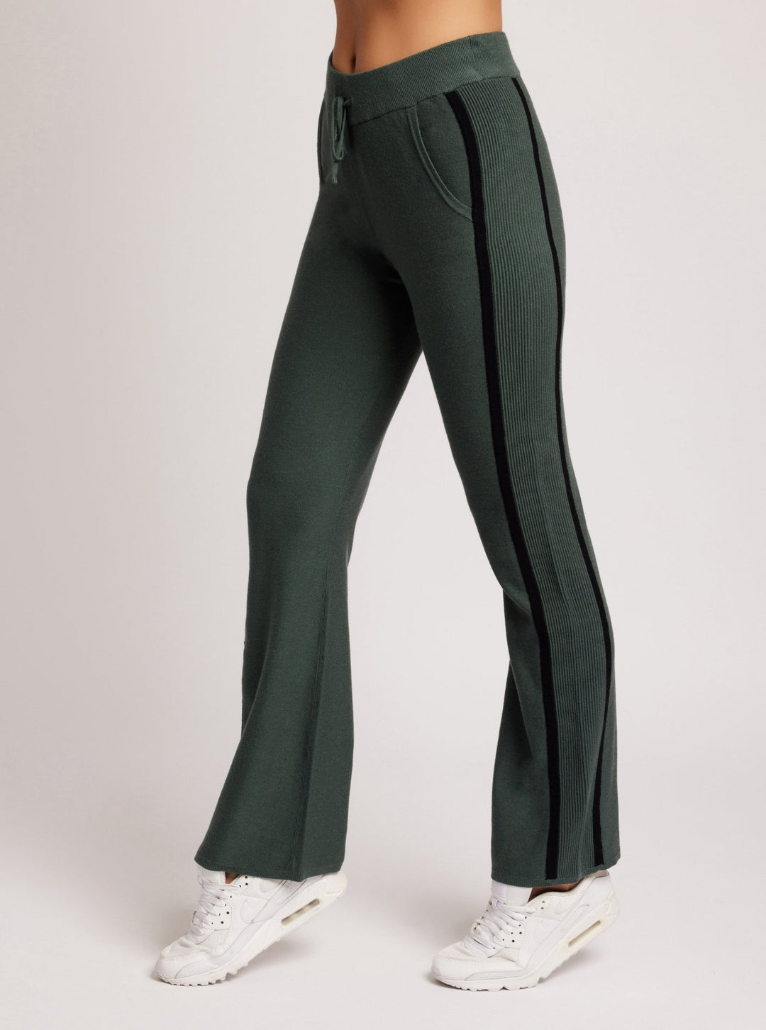 Portola Bootcut - Blanc Noir Online Store