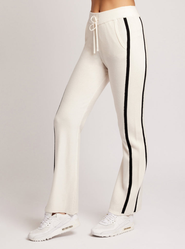 Portola Bootcut - Blanc Noir Online Store