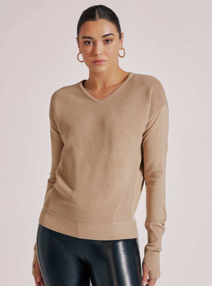 PORTOLA V NECK - Blanc Noir Online Store