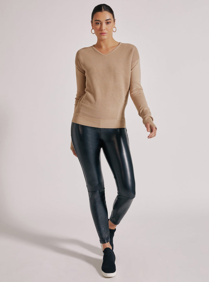 PORTOLA V NECK - Blanc Noir Online Store