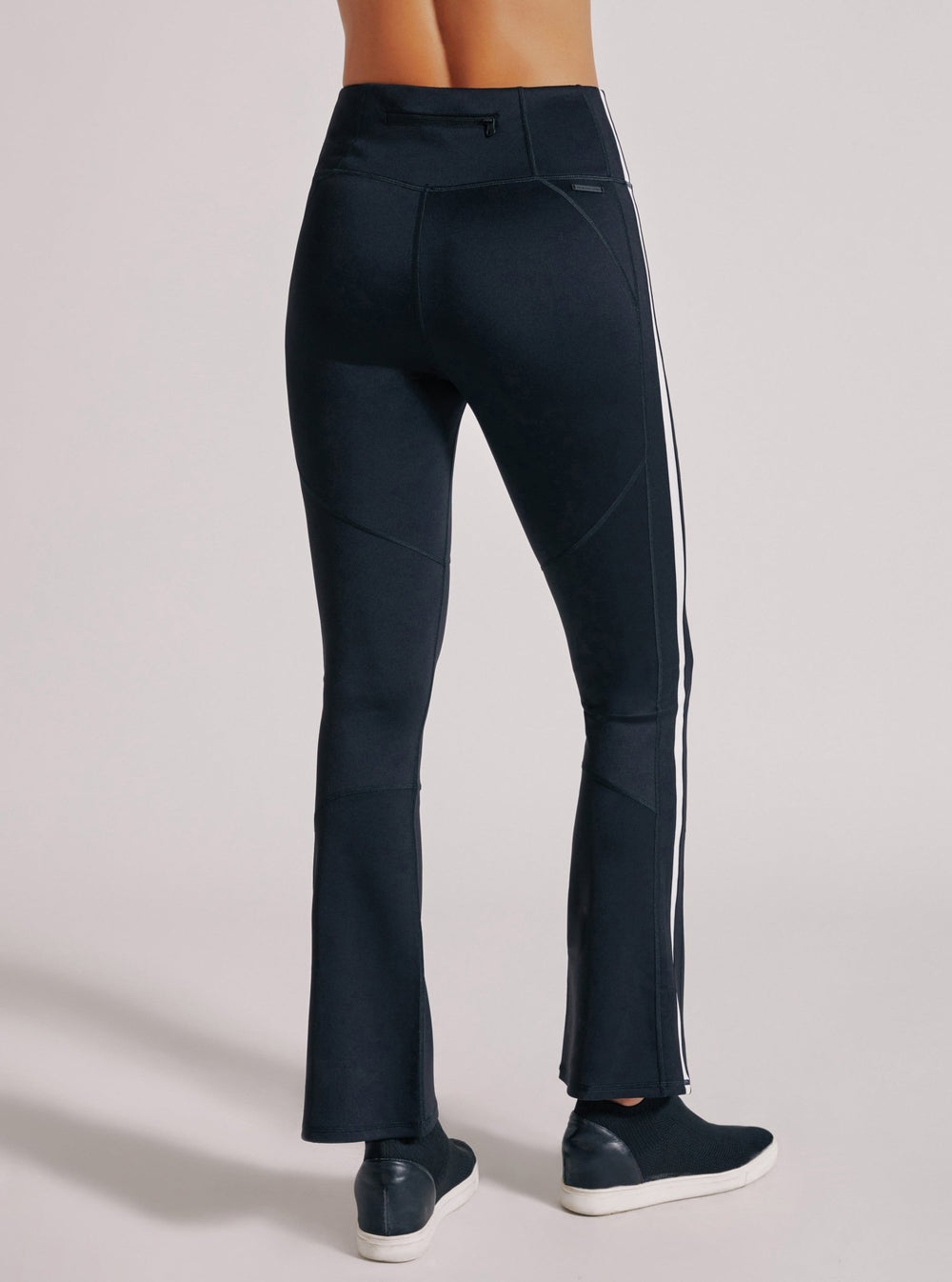 RACING STRIPE BOOTCUT LEGGING - Blanc Noir Online Store
