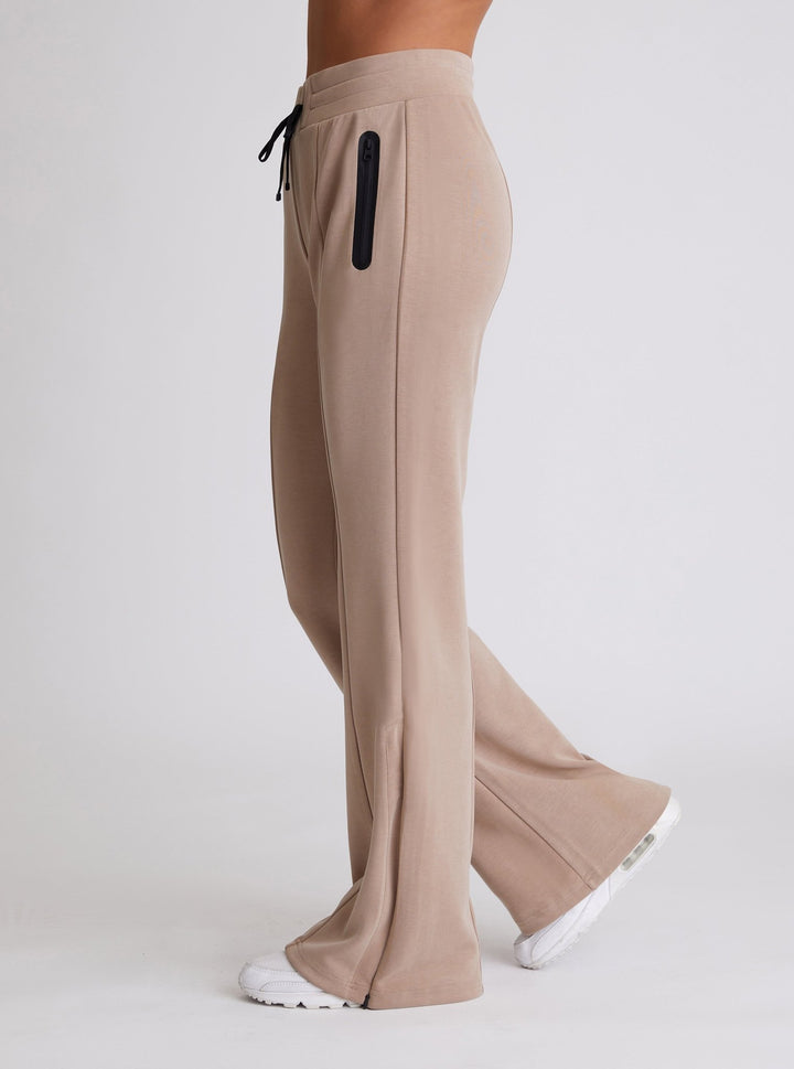 Travel Twin: Yuki Track Pant - Blanc Noir Online Store